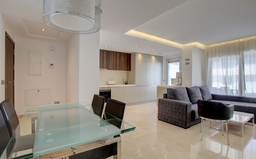 standard-apartment016-thegem-gallery-sidebar